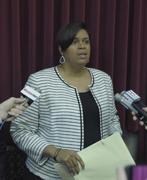 House Minority Leader Gail McCann Beatty made creating transparency with the legal expense fund one of her priorities this session. (photo; Tim Bommel, Missouri House Communications)